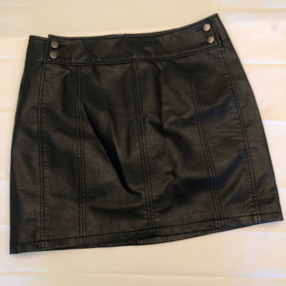 Free People Retro Vegan Leather Mini, Sz 12, Black